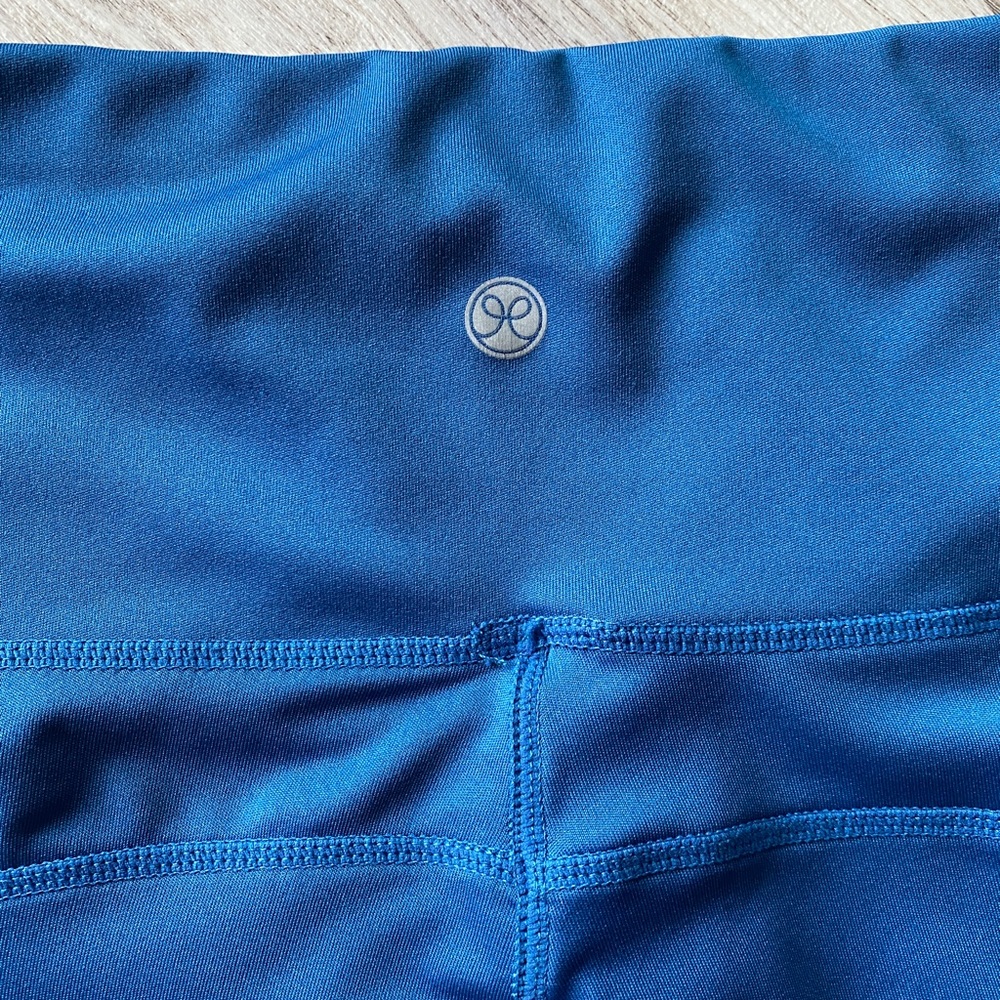 Capri with pockets - Picture 3 of 7